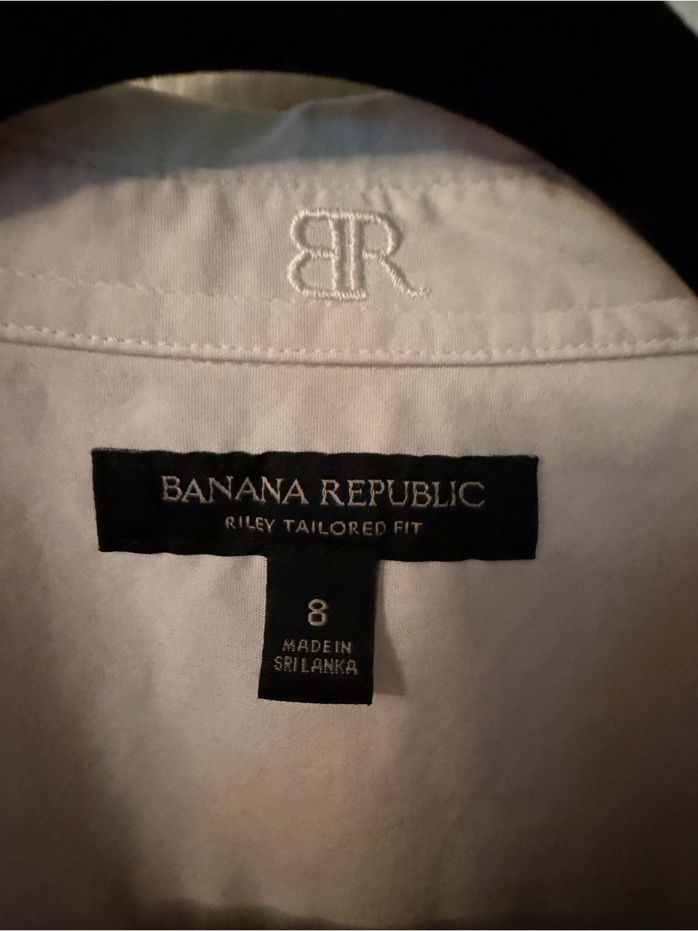 Banana Republic Women’s Riley White Button-Down Dress Shirt - Picture 2 of 3